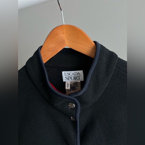 Escada Sport Fleece vest size L or EU42 - Picture 4 of 12